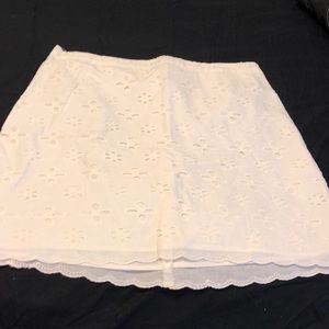 New with tags loft white skirt